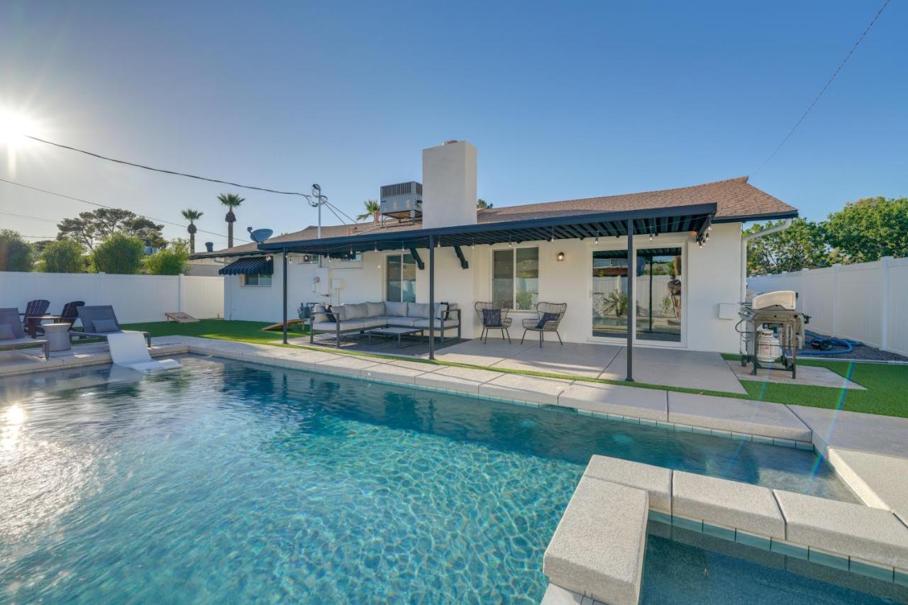 Scottsdale Abode Fire Pit And Private Pool With Spa Villa Exterior photo